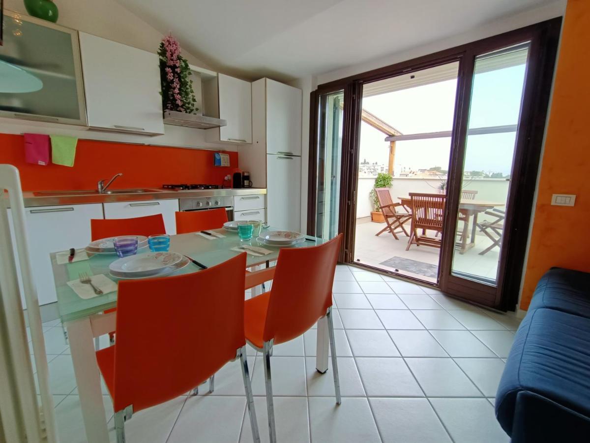 Nel Blu Dipinto Di Blu Apartment Porto Recanati Exterior foto